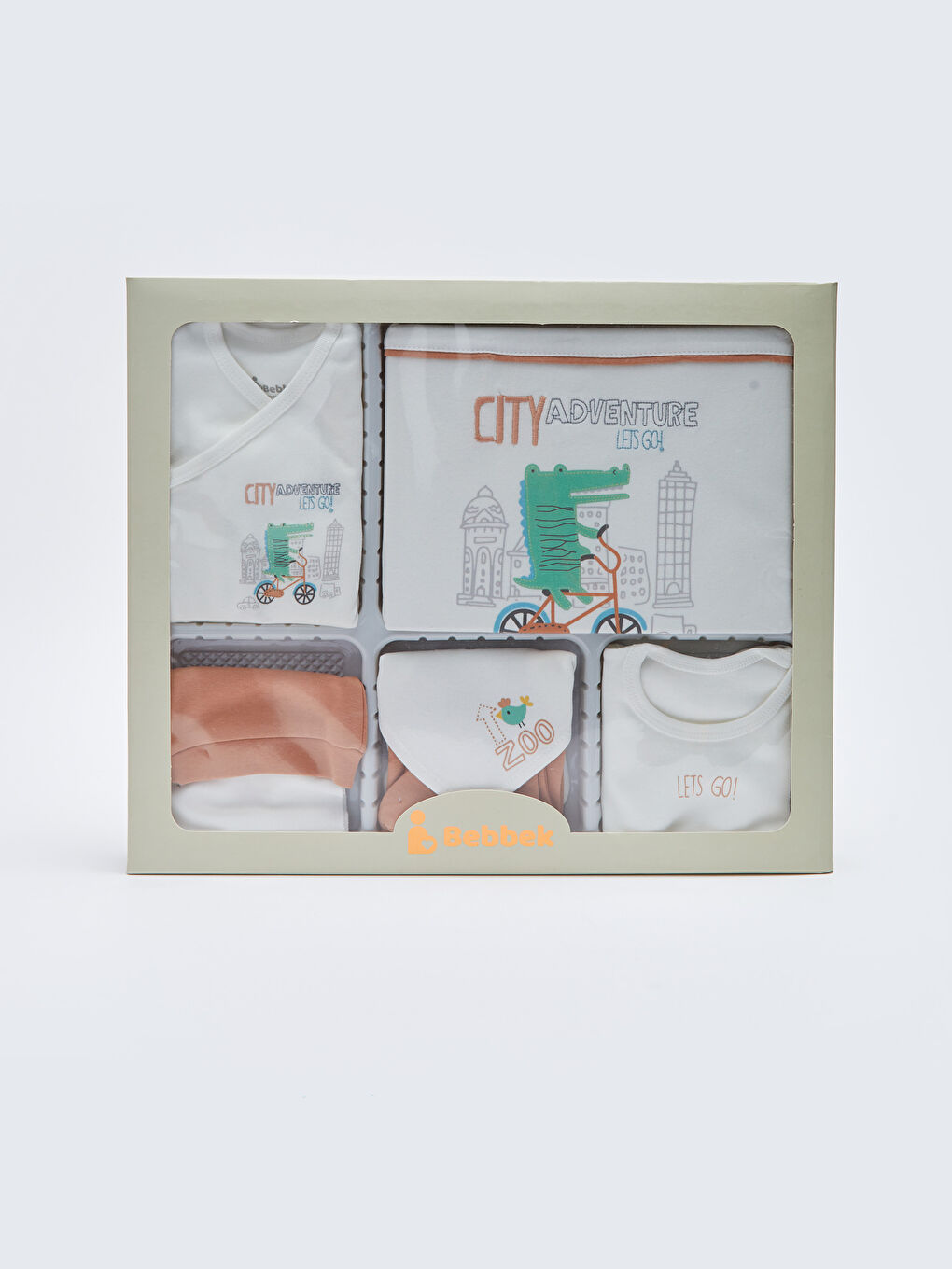 Ekru Bebbek Baskılı Erkek Bebek Kutulu Hastane Çıkış Seti