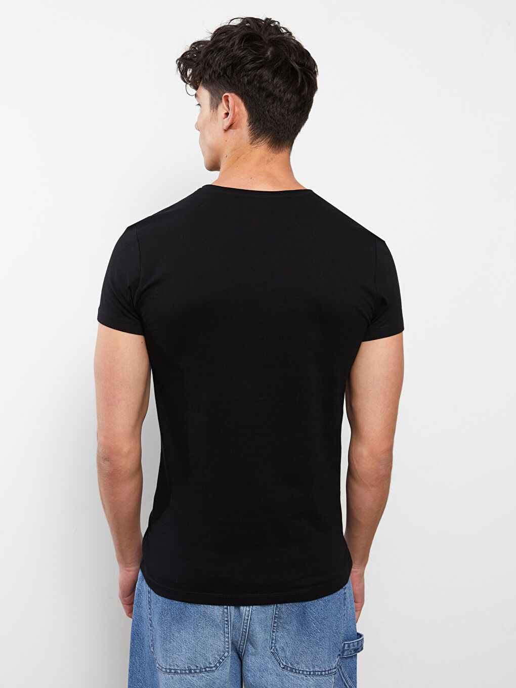Siyah Bisiklet Yaka Kısa Kollu Basic Penye Erkek Tişört-4