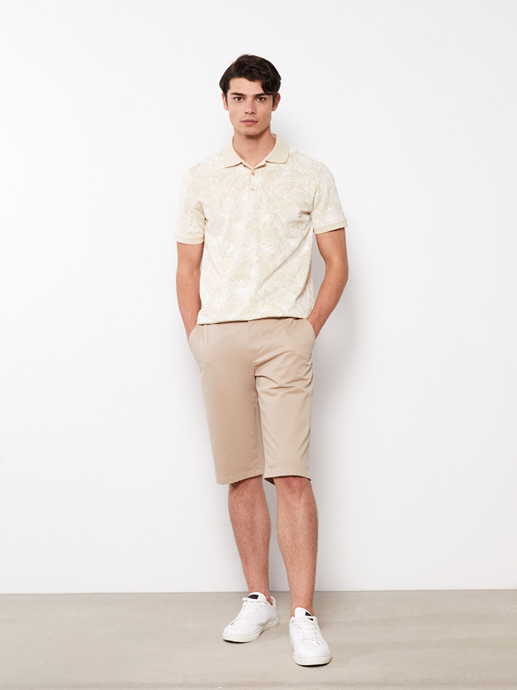 Bej Polo Yaka Kısa Kollu Desenli Pike Erkek Tişört-2