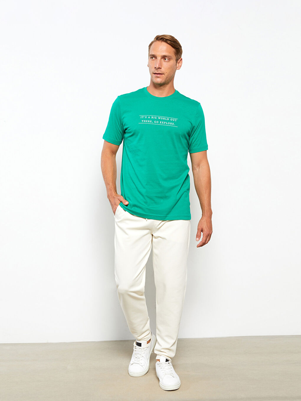 Yeşil Bisiklet Yaka Baskılı Kısa Kollu Erkek Tişört