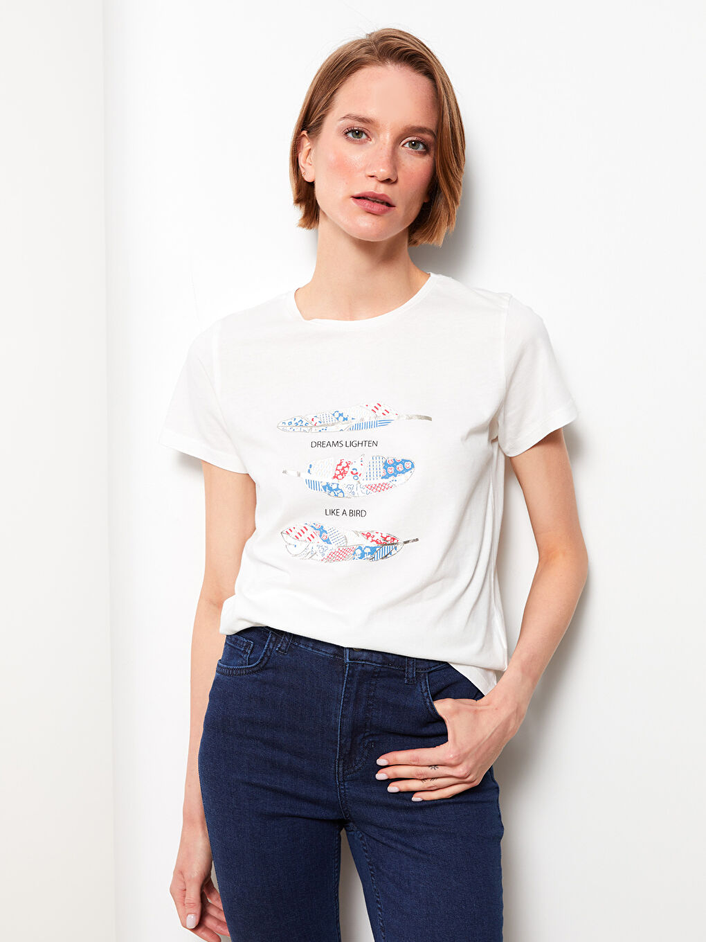 Ekru Bisiklet Yaka Baskılı Kısa Kollu Pamuklu Kadın Tişört