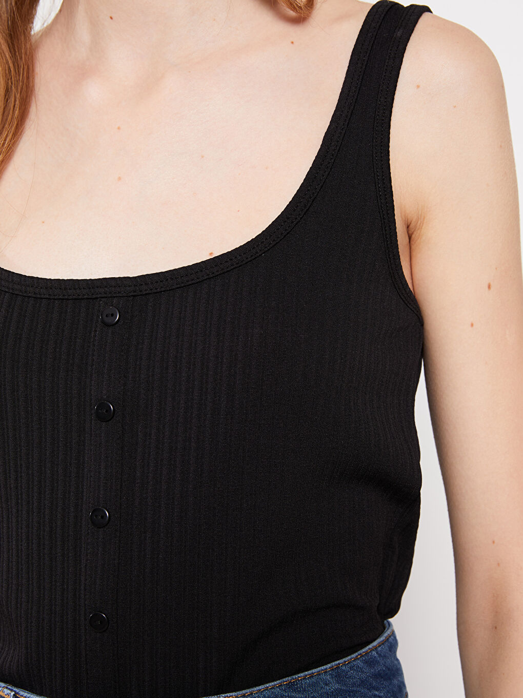 U Neck Plain Strappy Women's Tank Top-3