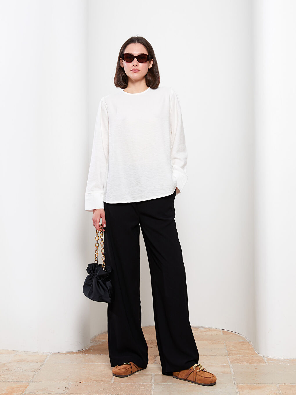 Crew Neck Plain Long Sleeve Women's Blouse-1