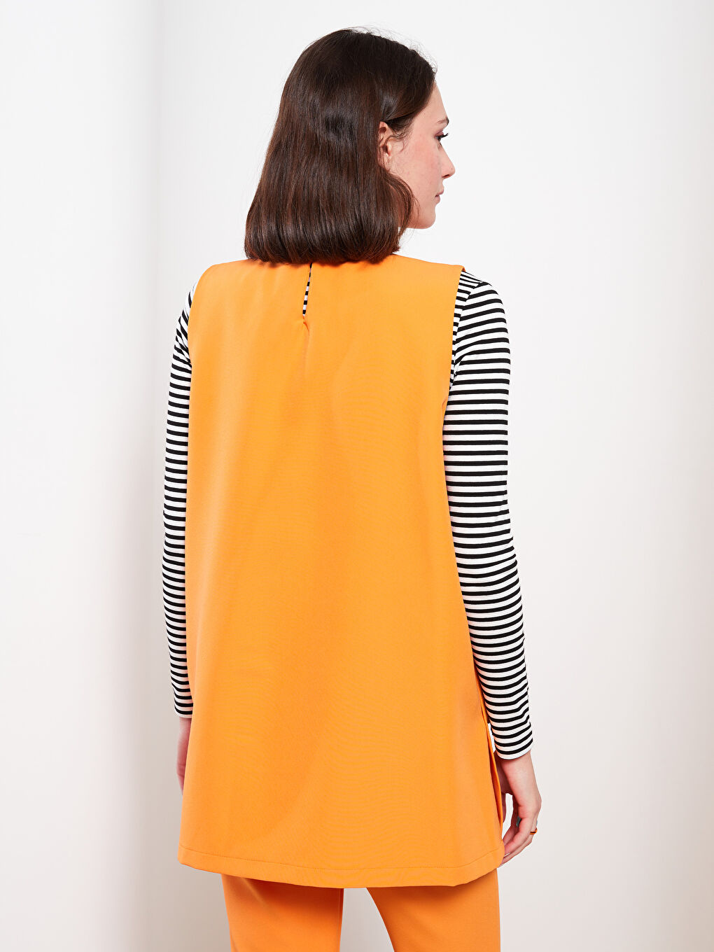 Женская туника с V-образным вырезом, однотонная-4