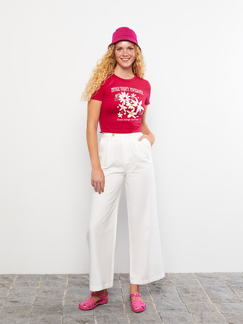 Beyaz Normal Bel Standart Fit Düz Pamuklu Kadın Pantolon