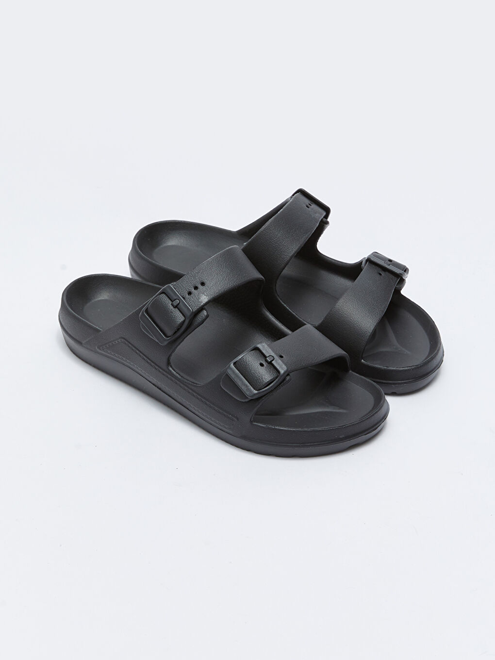 Siyah Çift Bantlı Toka Detaylı Erkek Terlik