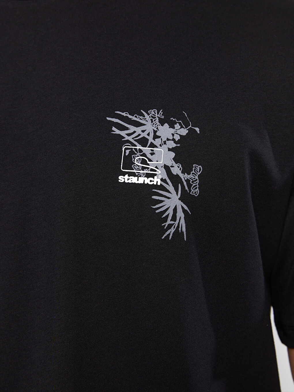 تیشێرتی پیاوان یەخە خڕ قۆڵ کورت چاپی کراو لە لۆکەی شانەکراو-3