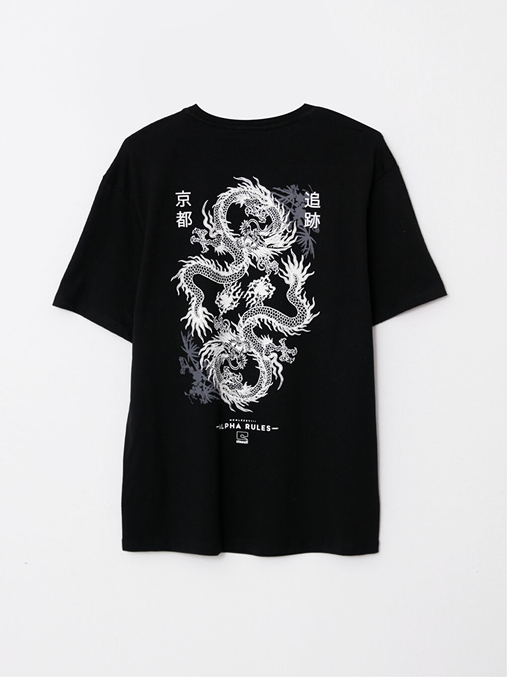 تیشێرتی پیاوان یەخە خڕ قۆڵ کورت چاپی کراو لە لۆکەی شانەکراو-6