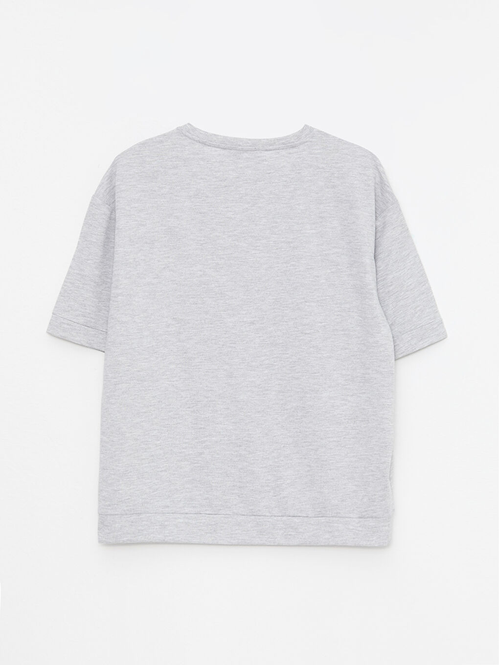 Gri Bisiklet Yaka Düz Kısa Kollu Kadın Tişört-6