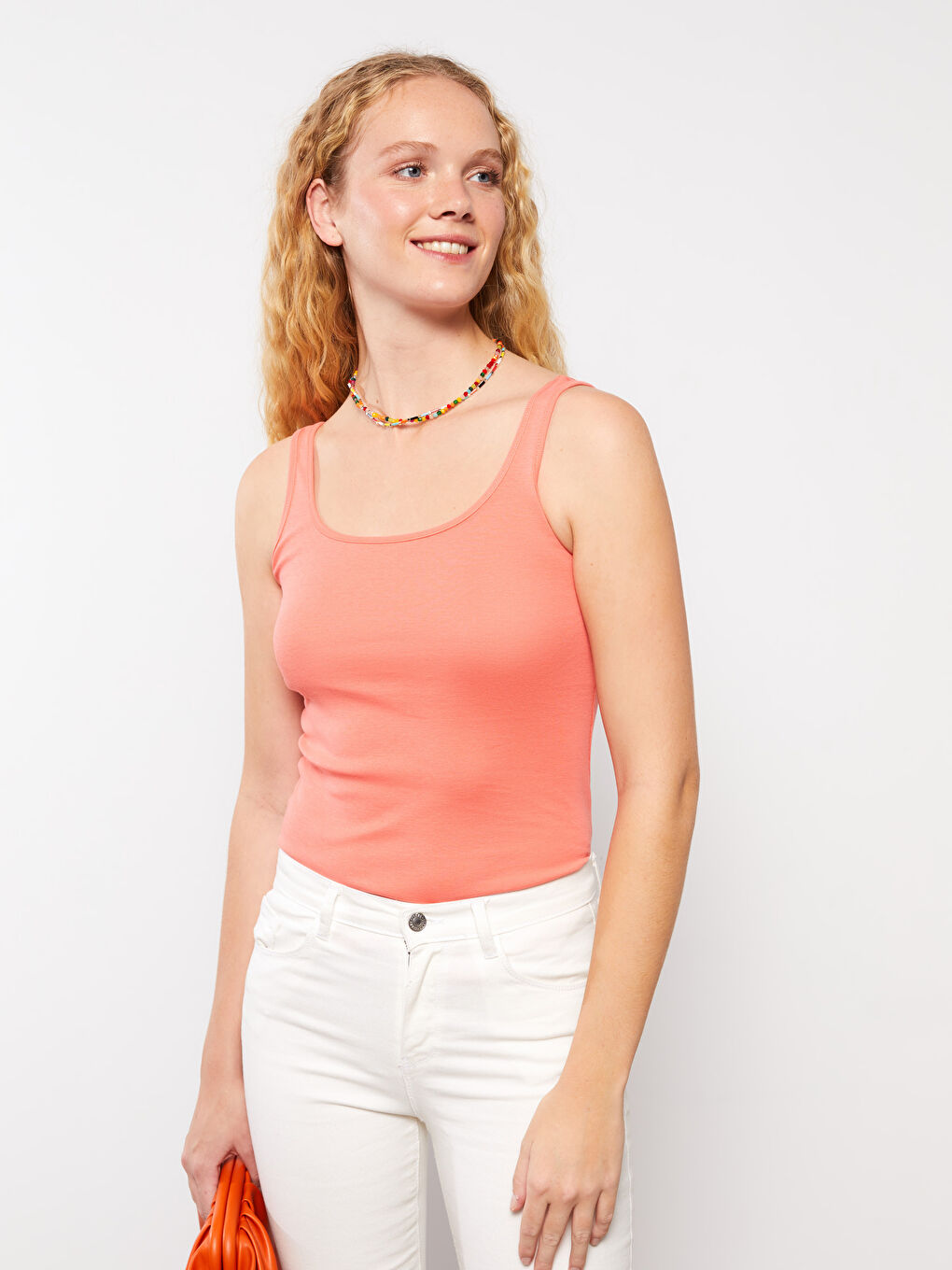 Mercan U Yaka Düz Pamuklu Kadın Atlet-1