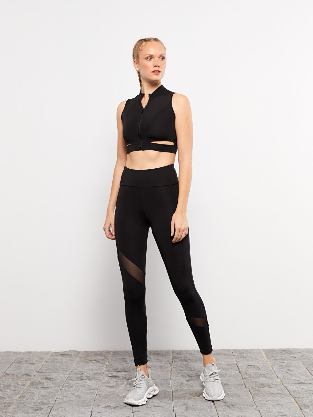 Siyah Kadın Dik Yaka Düz Crop-2