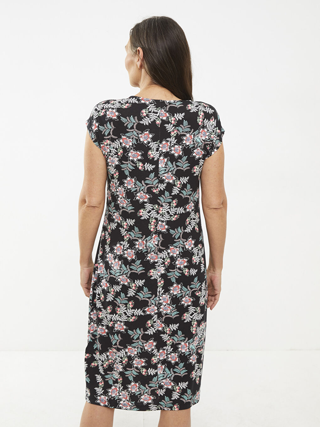 Siyah Bisiklet Yaka Desenli Kısa Kollu Kadın Elbise-4