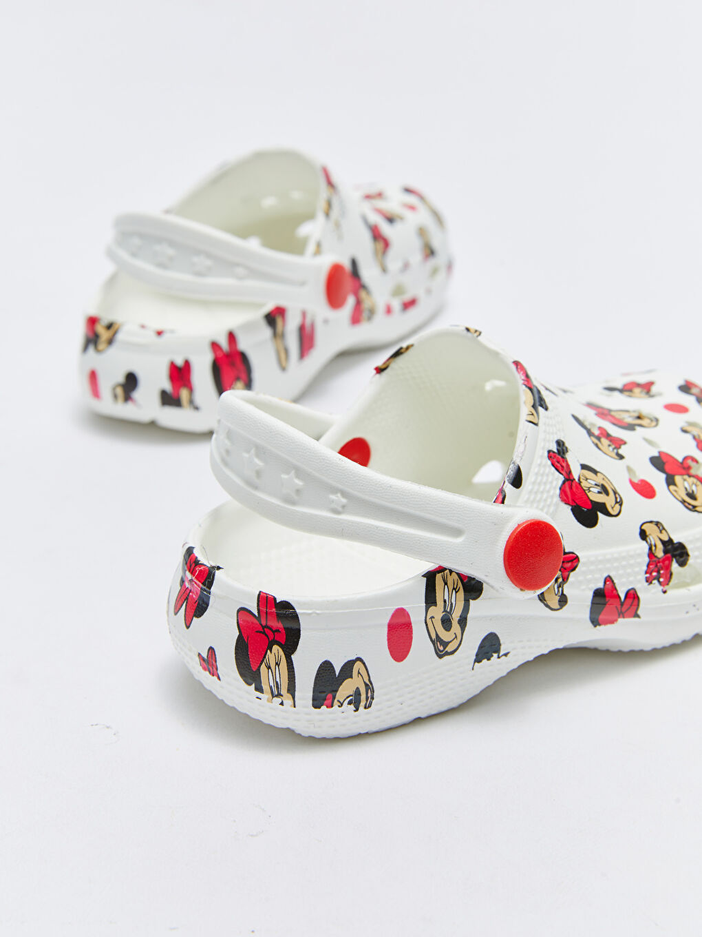 صنادل بناتي رضع بتفاصيل إبزيم مرخصة من ميكي ماوس-4