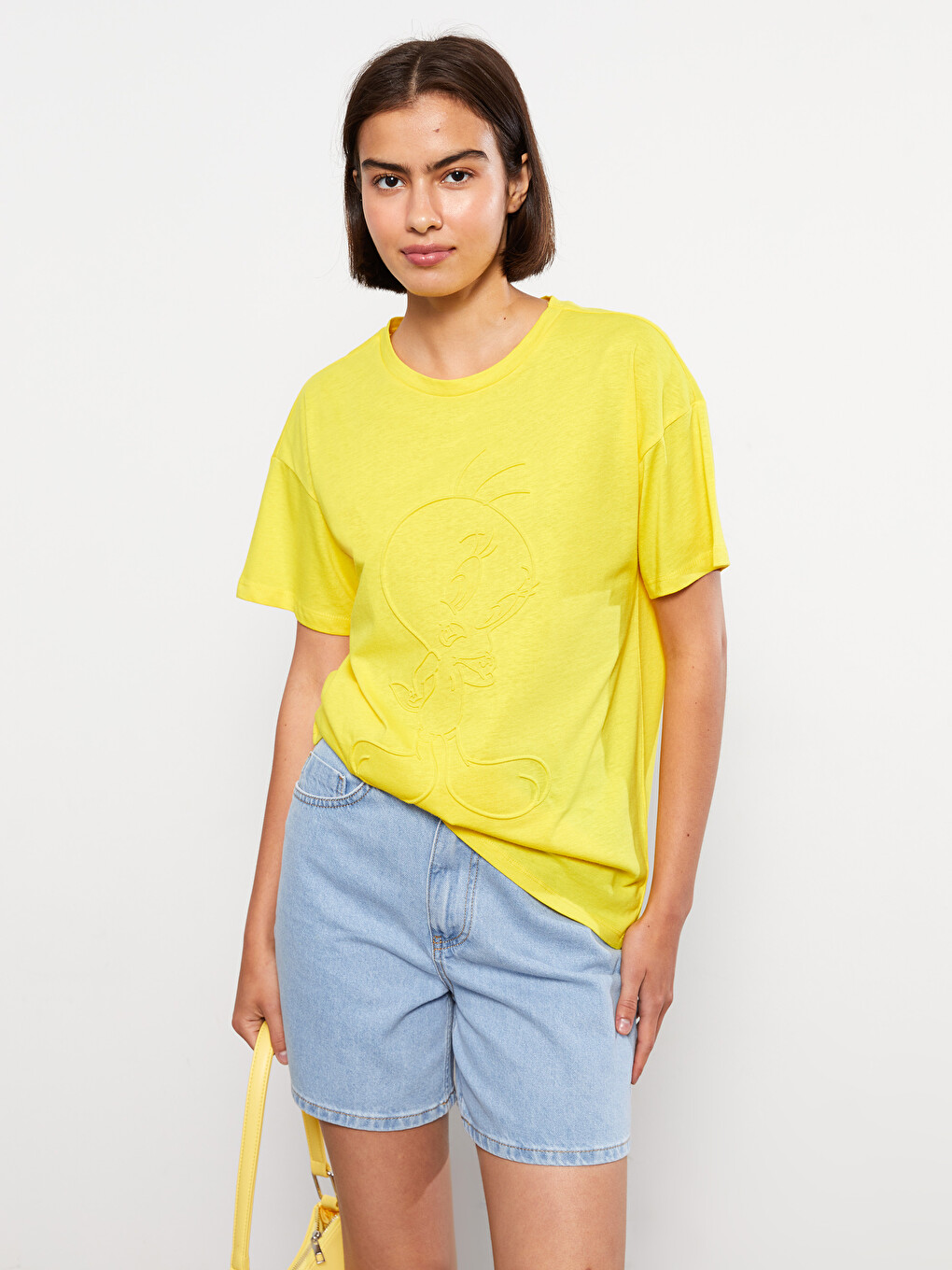 LCW Vision Crew Neck Tweety Printed Short Sleeve Cotton Women's T