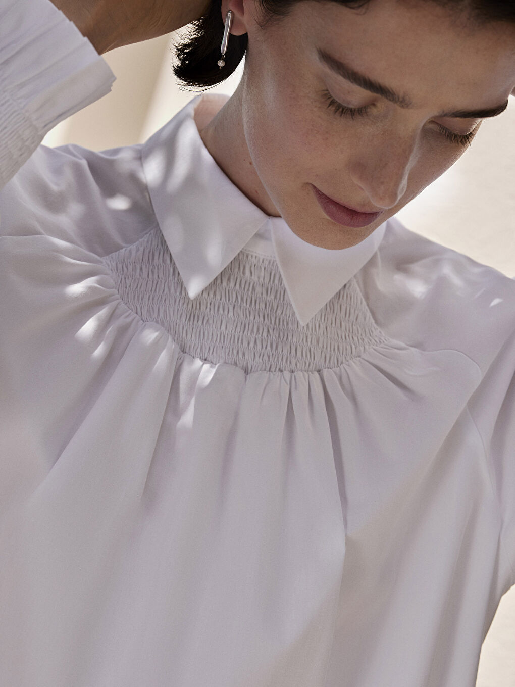 Beyaz Gömlek Yaka Düz Uzun Kollu Poplin Kadın Bluz-1