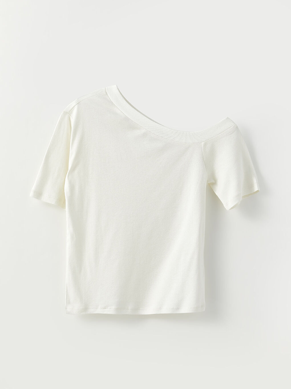 Ekru Tek Omuz Düz Kısa Kollu Pamuklu Kadın Tişört