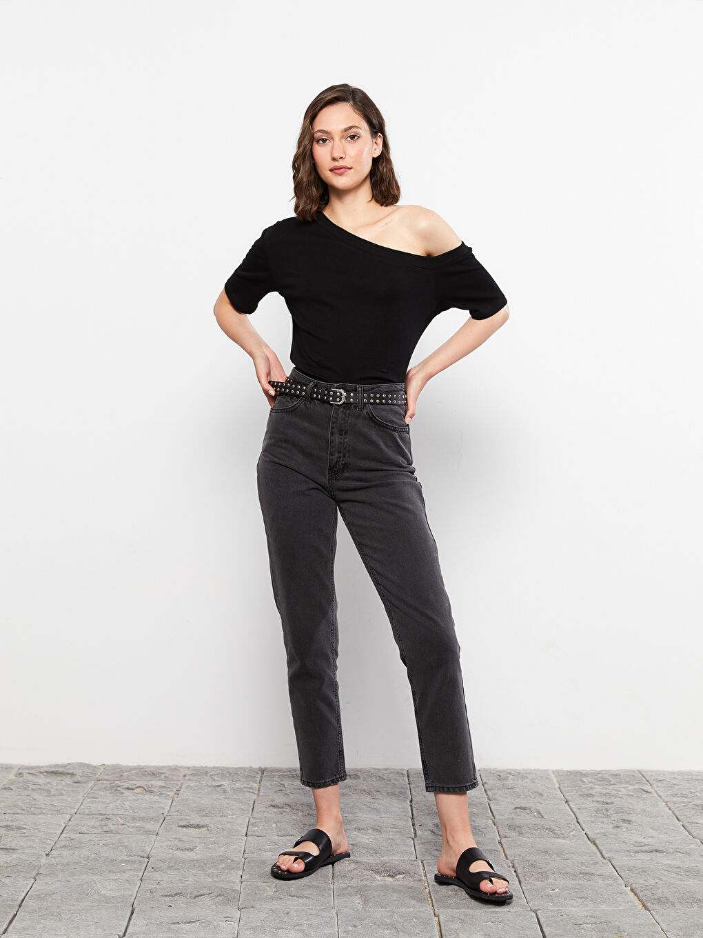One Shoulder Straight Short Sleeve Cotton Women's T-Shirt-2