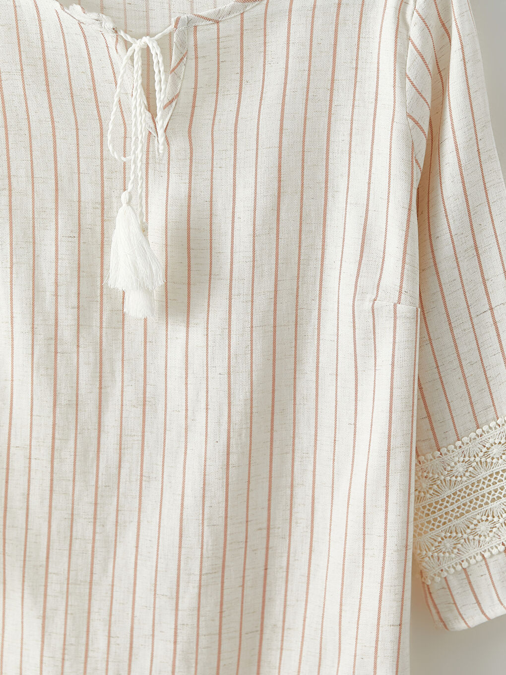 Әйелдерге арналған байламалы жаға жолақты блузка-6