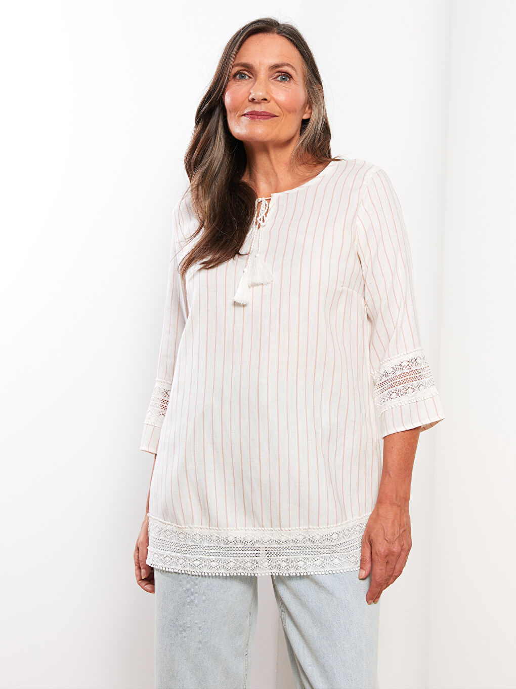 Әйелдерге арналған байламалы жаға жолақты блузка-1