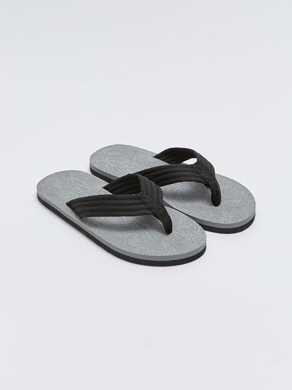 Gri Baskılı Parmak Arası Erkek Plaj Terliği