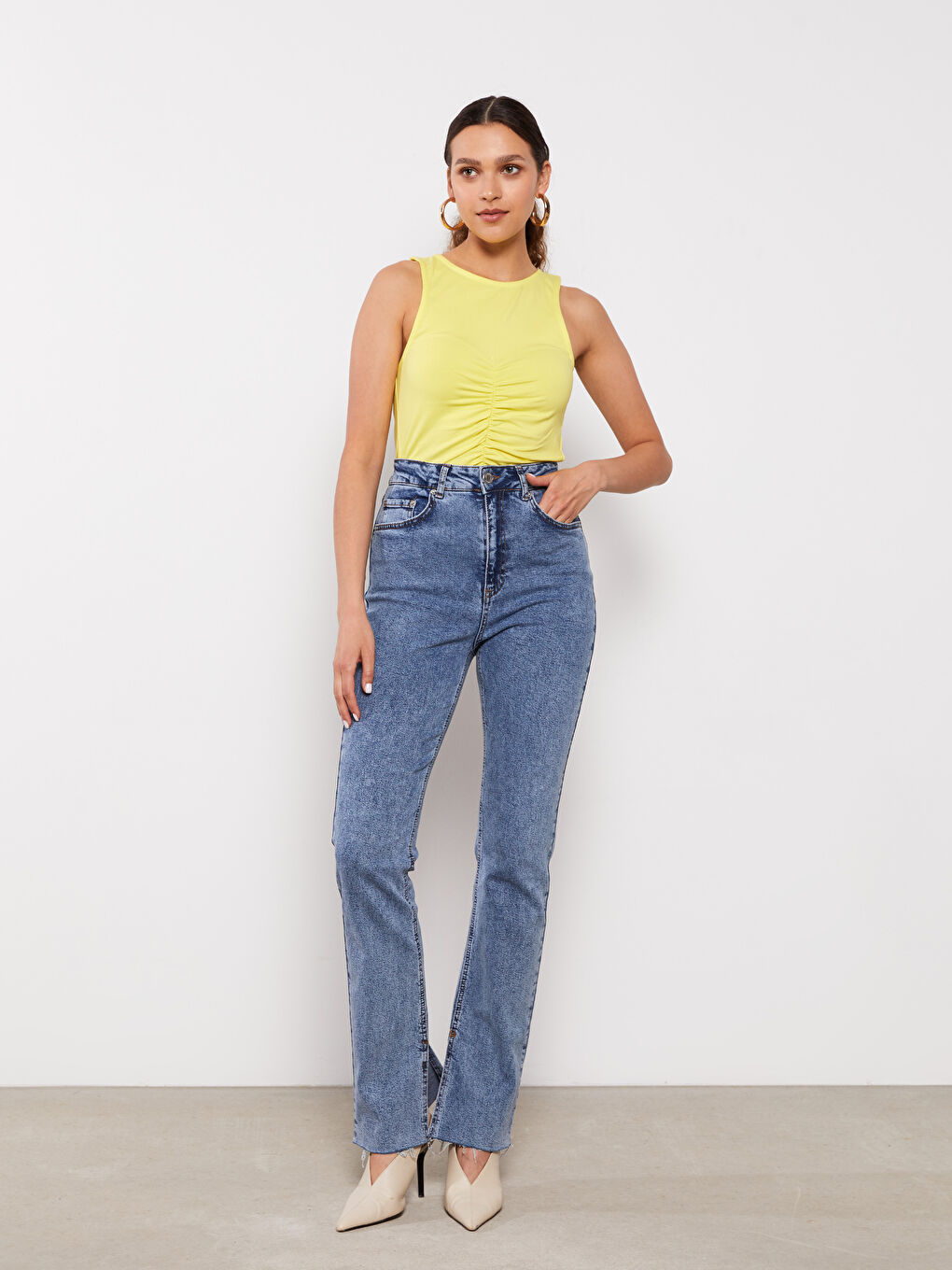 Sarı Kadın Bisiklet Yaka Düz Kolsuz Atlet