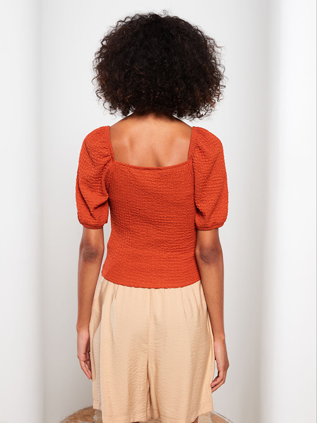 Sweetheart Collar Plain Short Sleeve Women's Crepe Blouse-5