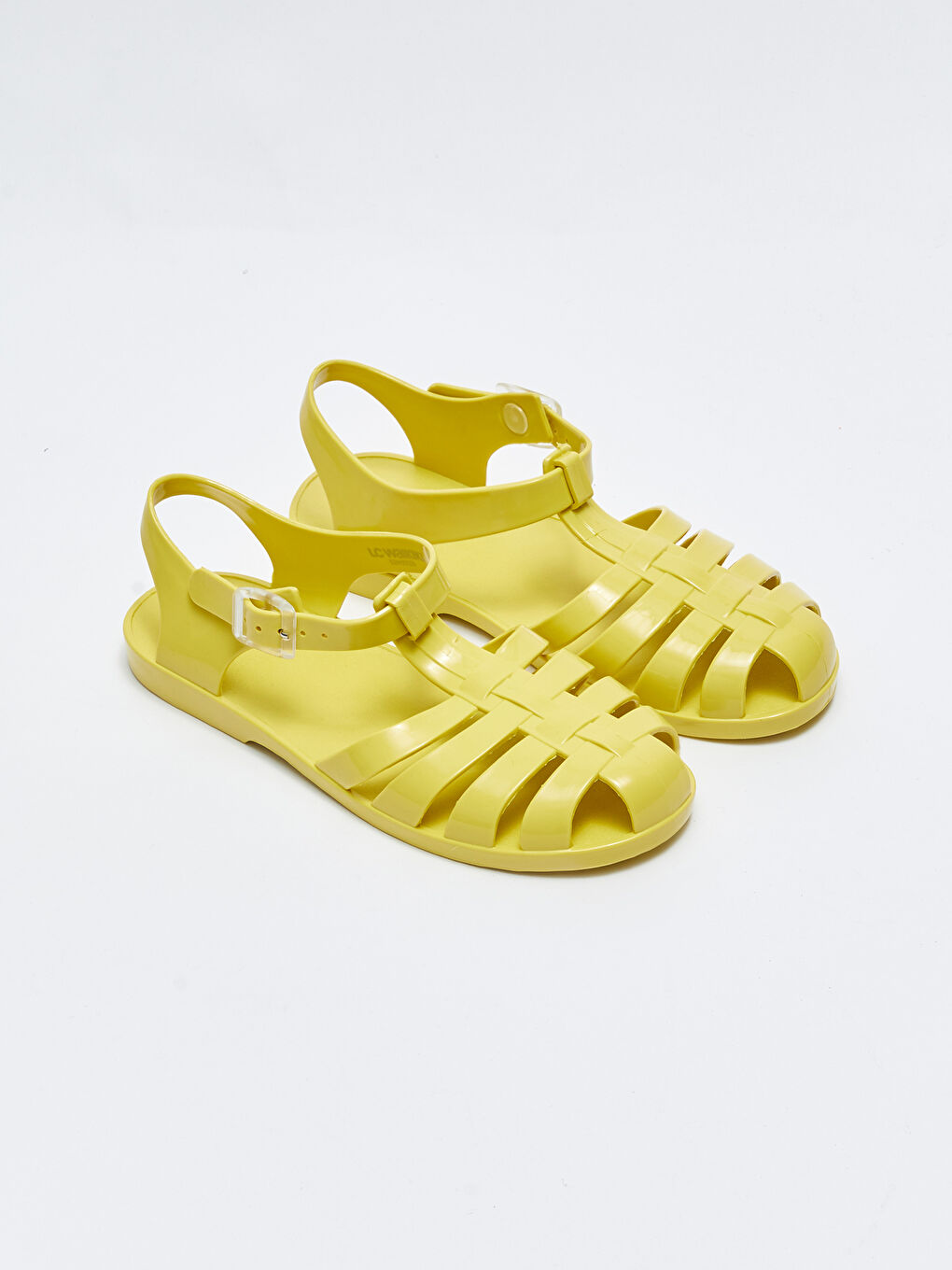 Sarı Önü Kapalı Toka Detaylı Kadın Plaj Sandaleti