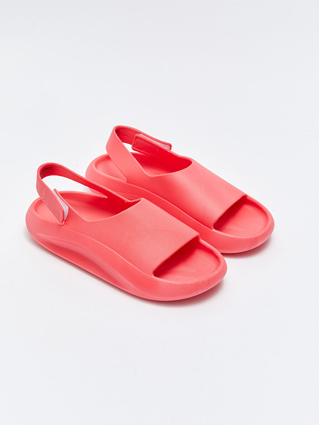 Fuşya Tek Bantlı Cırt Cırtlı Kadın Plaj Sandaleti