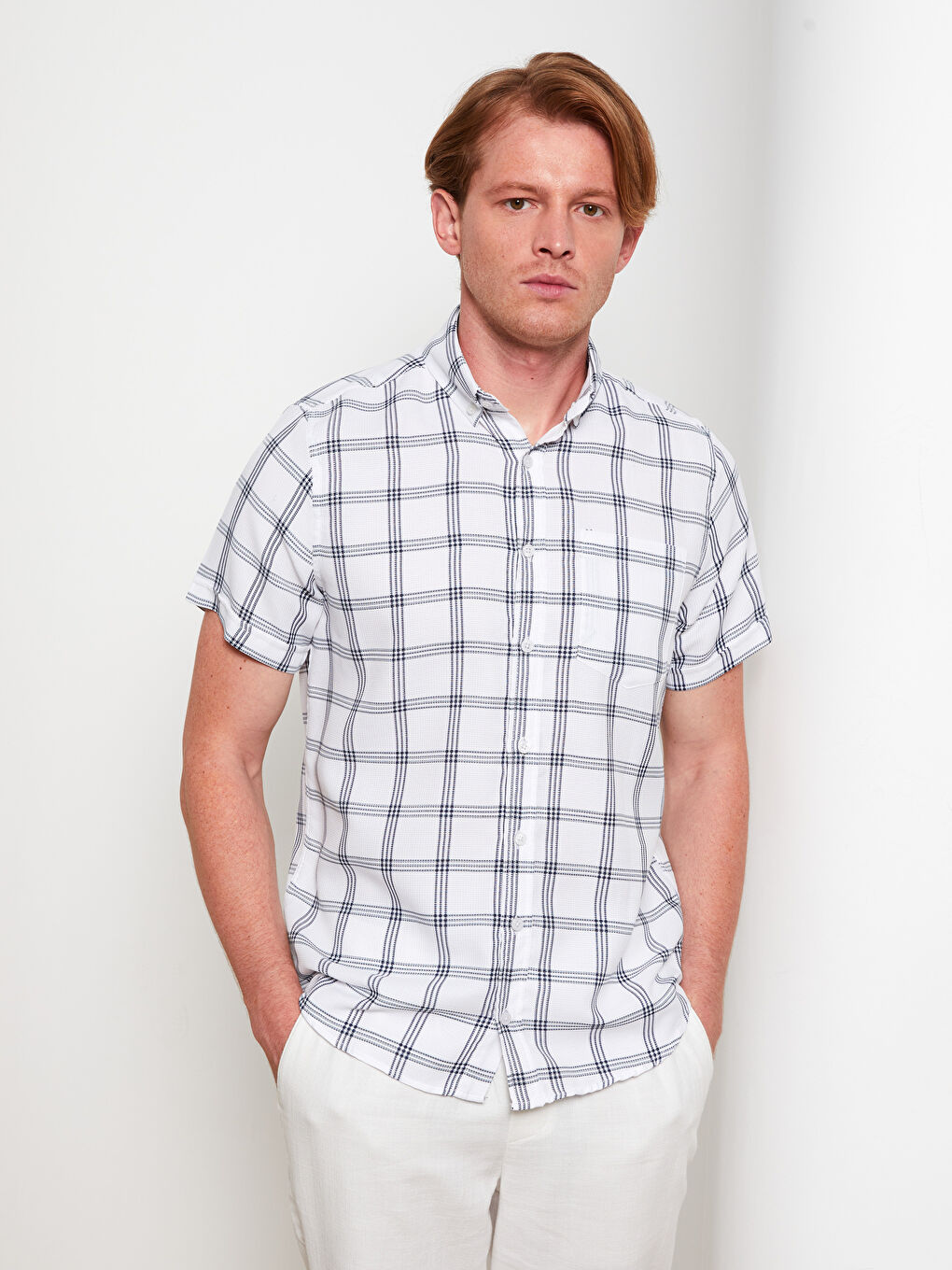 Beyaz Regular Fit Kısa Kollu Ekose Erkek Gömlek-1