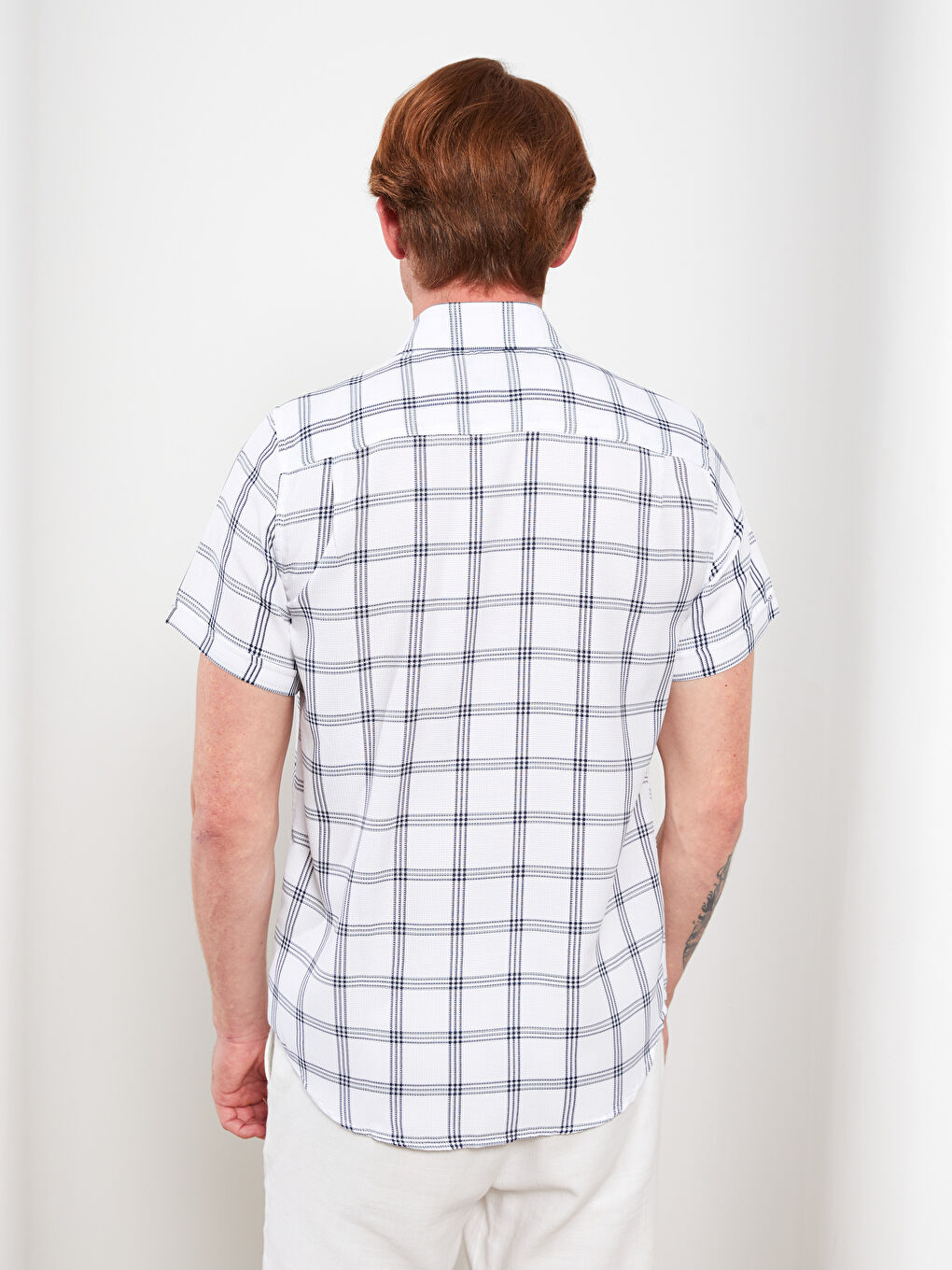 Beyaz Regular Fit Kısa Kollu Ekose Erkek Gömlek-4