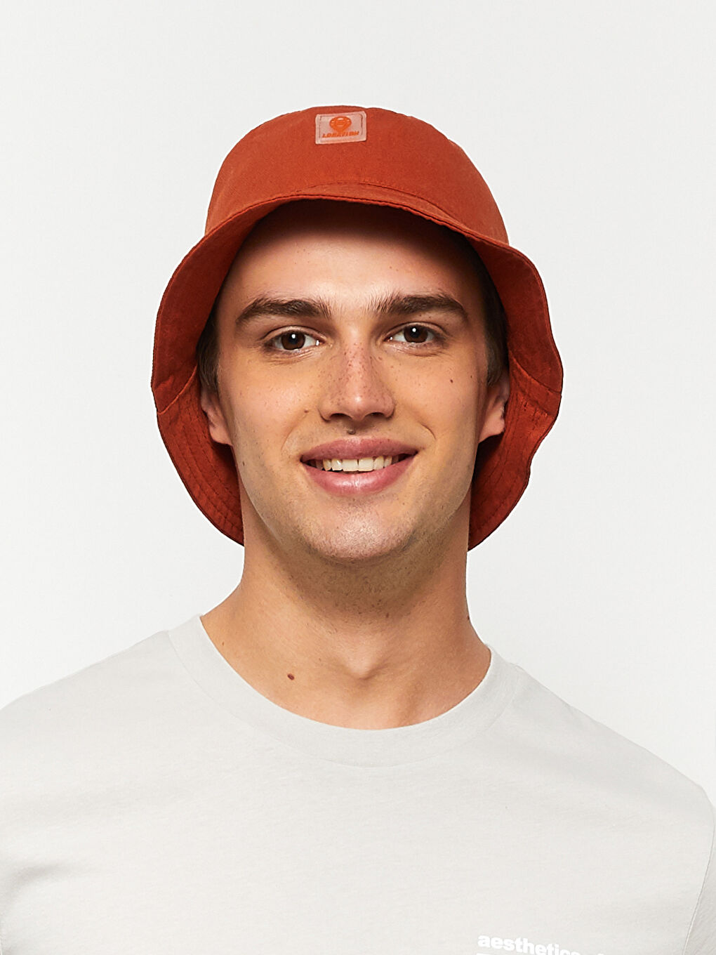 Turuncu Etiket Baskılı Erkek Bucket Şapka-1