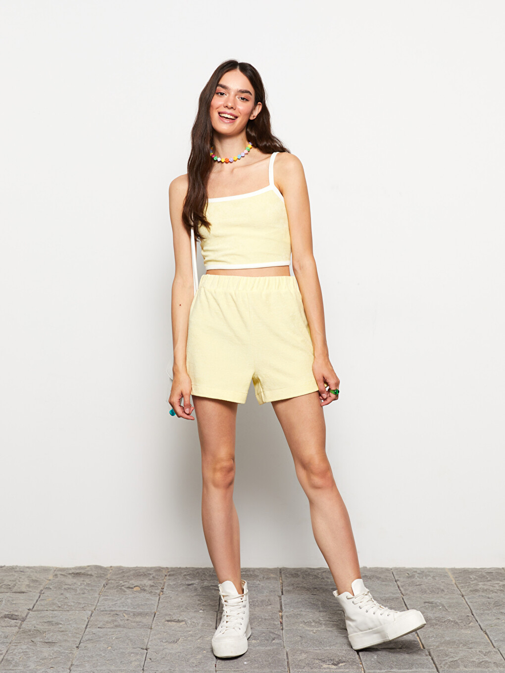 U Neck Plain Strappy Women's Crop Top
