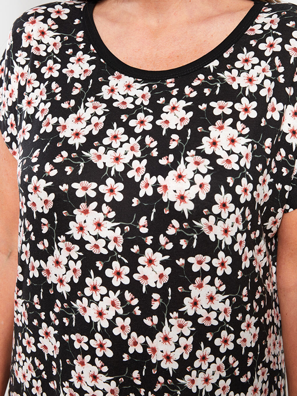 Pembe Bisiklet Yaka Desenli Kısa Kollu Kadın Elbise-4