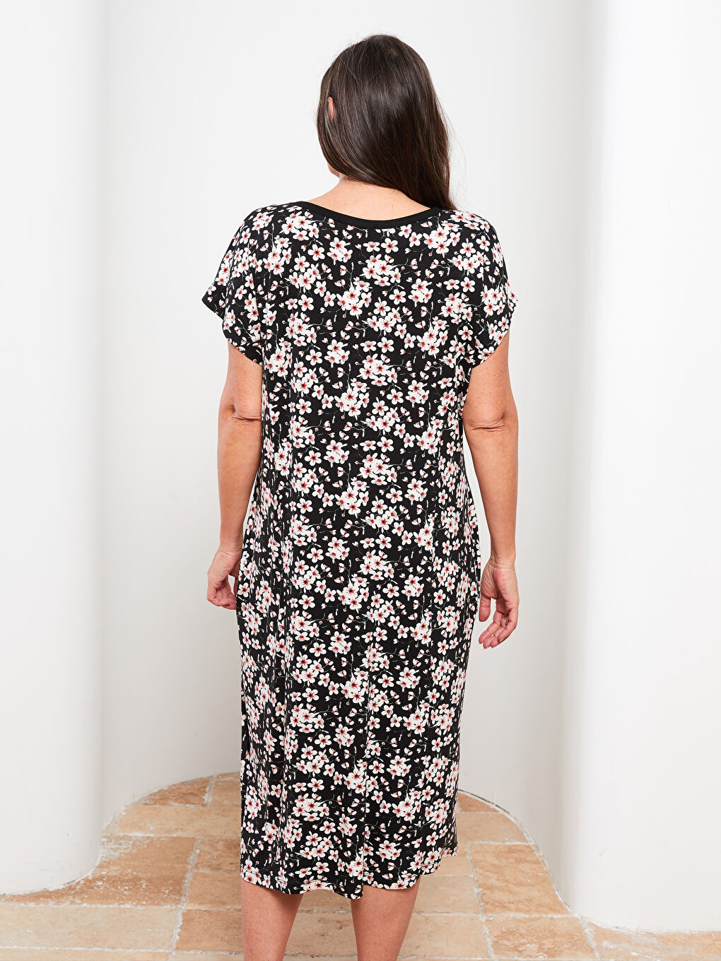 Pembe Bisiklet Yaka Desenli Kısa Kollu Kadın Elbise-5