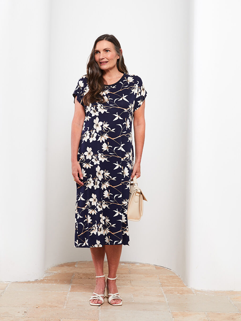 Sarı Bisiklet Yaka Desenli Kısa Kollu Kadın Elbise-1