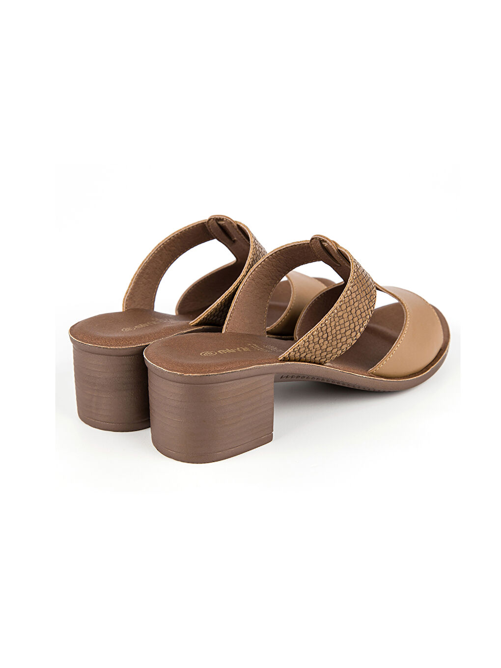 Bej Çift Bantlı Topuklu Kadın Terlik-4