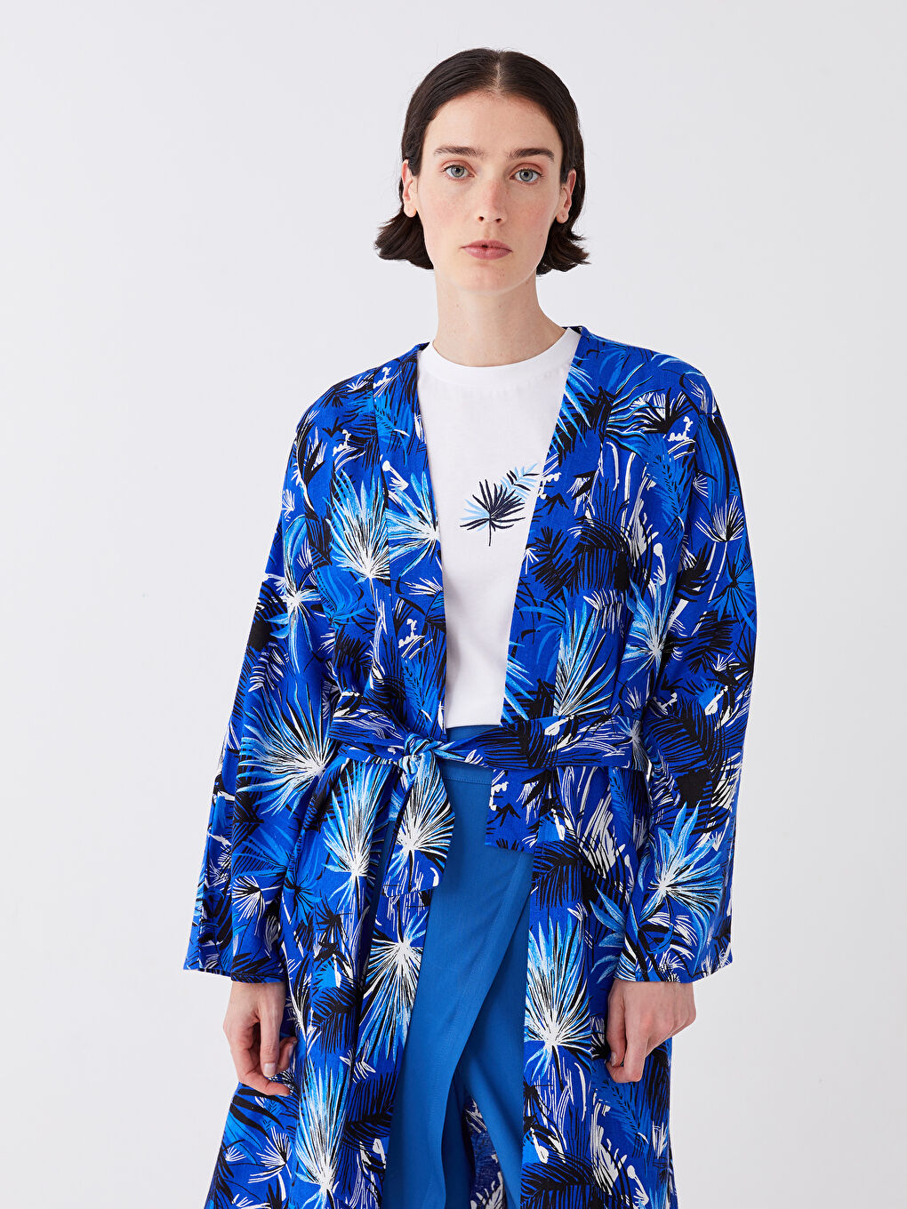 Mavi Şal Yaka Desenli Uzun Kollu Kadın Kimono-2