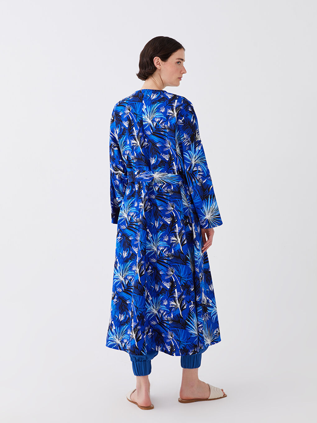 Mavi Şal Yaka Desenli Uzun Kollu Kadın Kimono-5