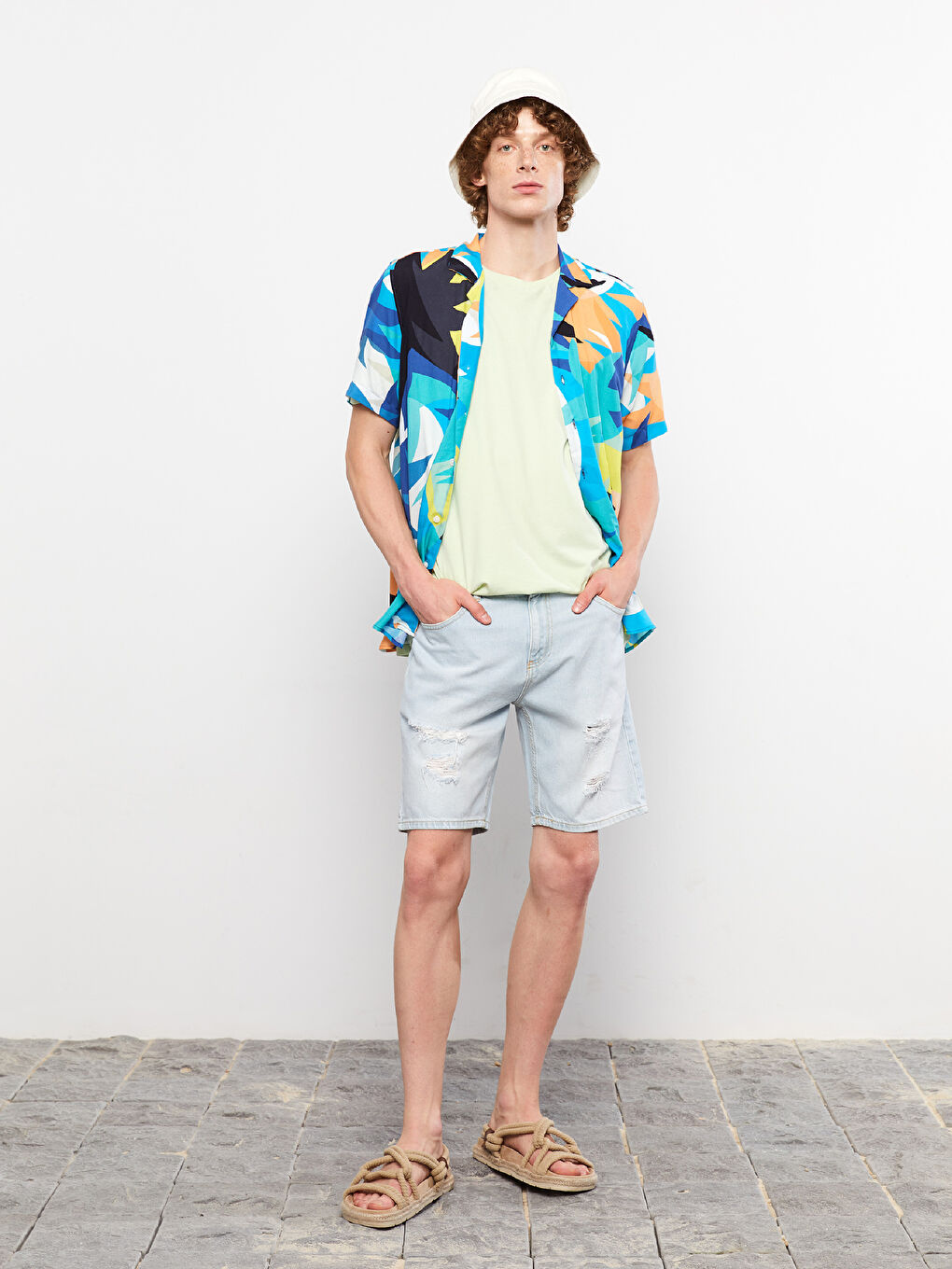 Regular Fit Short Sleeve Patterned Men's Shirt-3