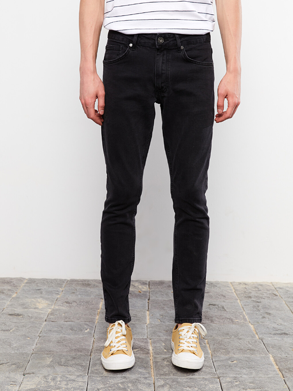 Slim Fit Men's Jeans-3