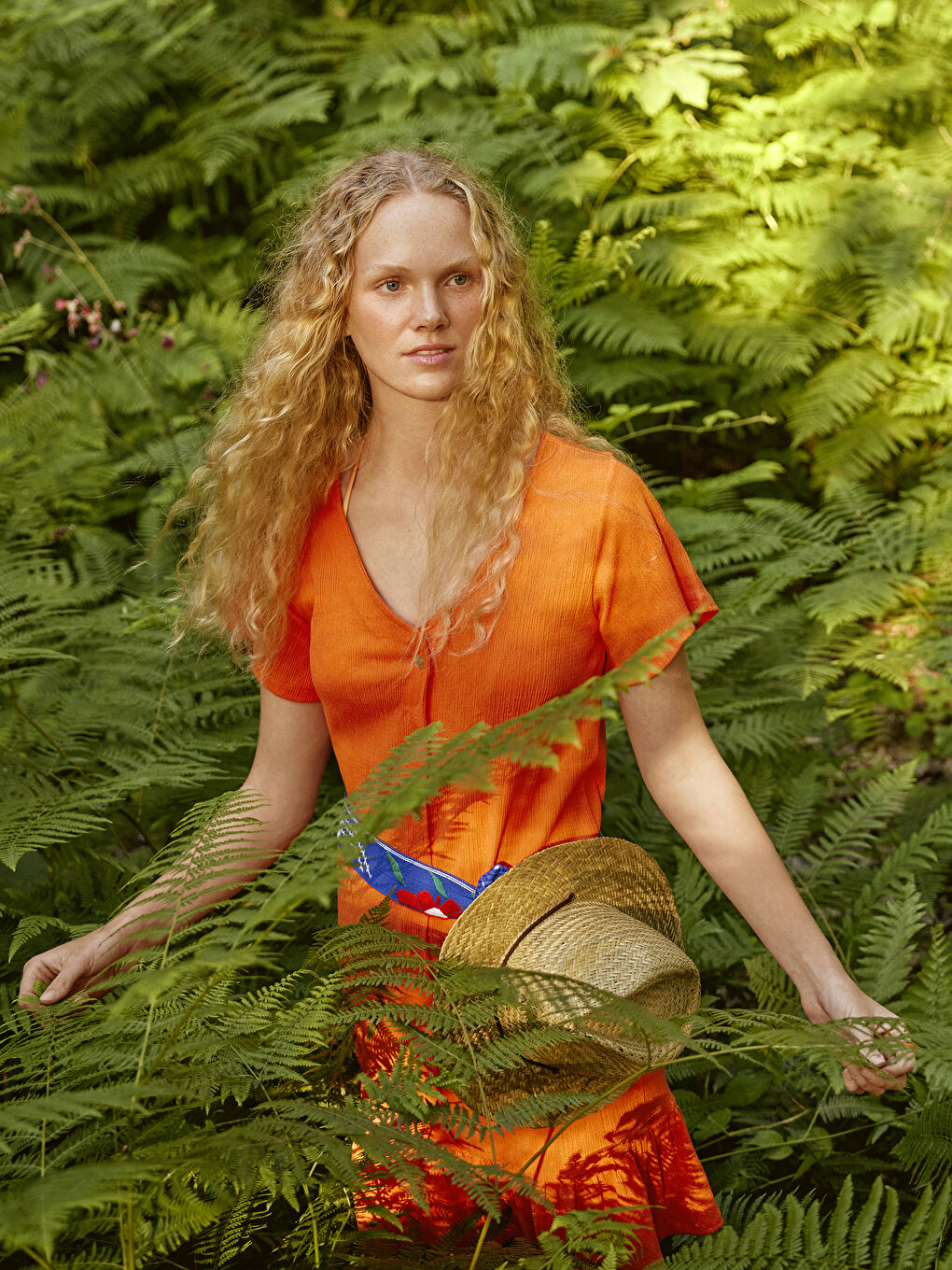 Turuncu V Yaka Düz Kısa Kollu Kadın Elbise