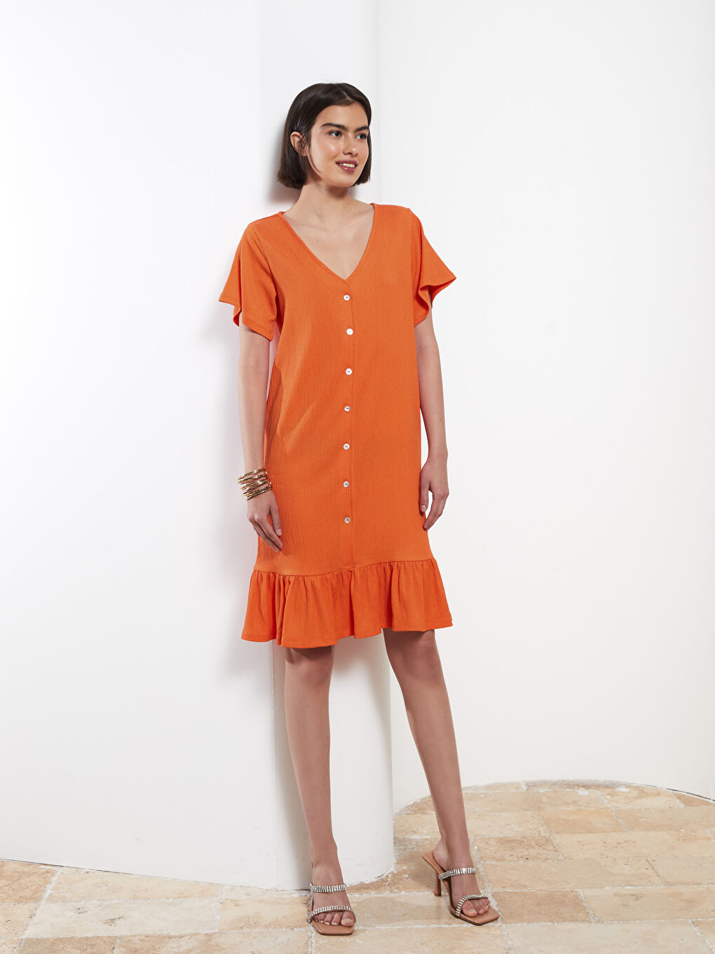 Turuncu V Yaka Düz Kısa Kollu Kadın Elbise-2
