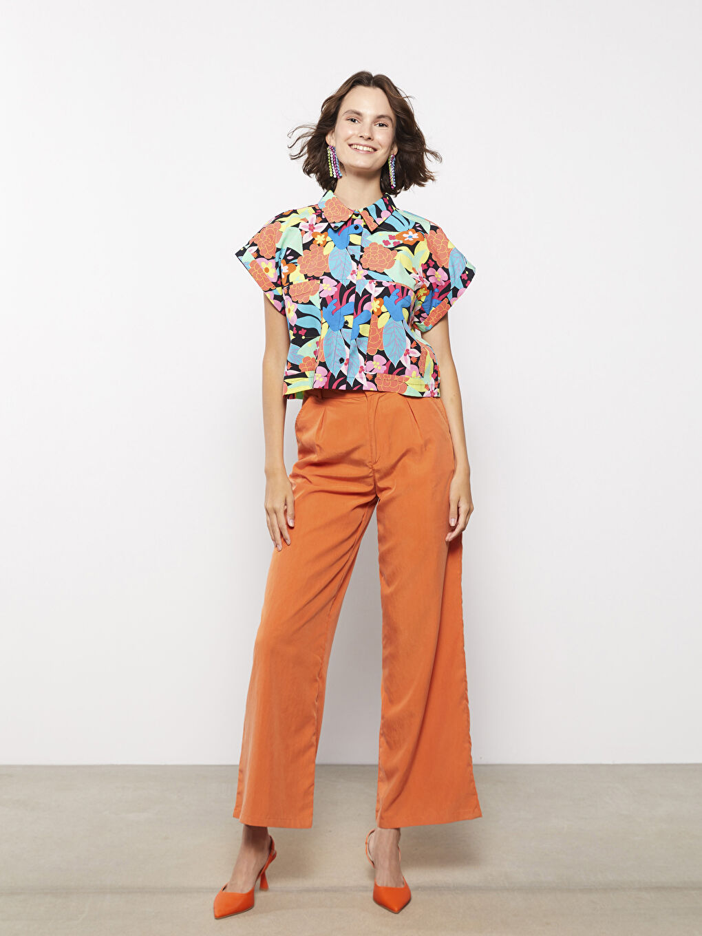 Front Button Closure Patterned Short Sleeve Poplin Women's Shirt-2