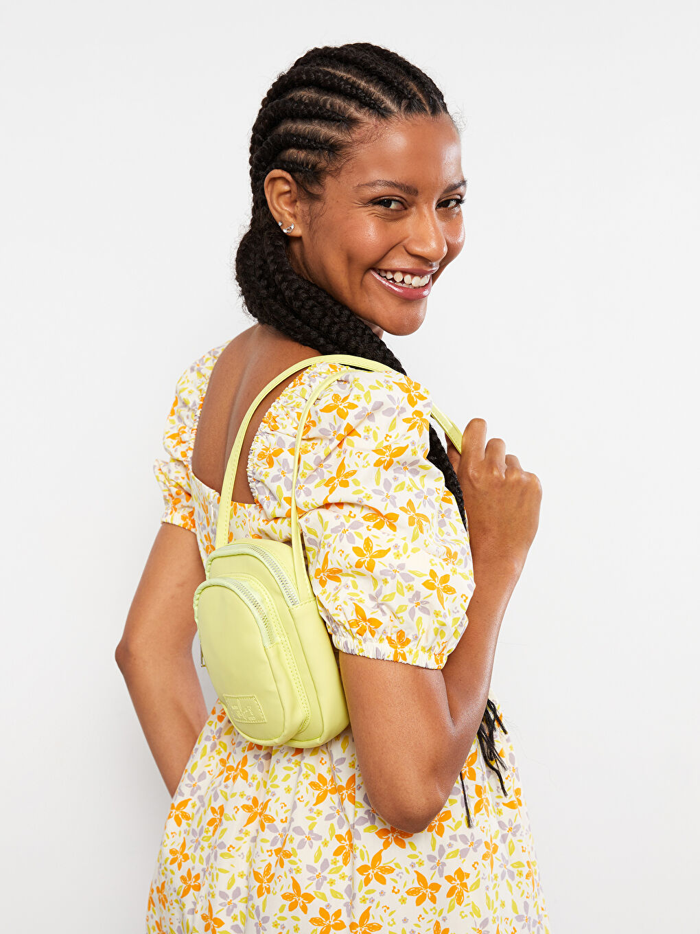 Sarı Deri Görünümlü Kadın Telefon Çantası-1