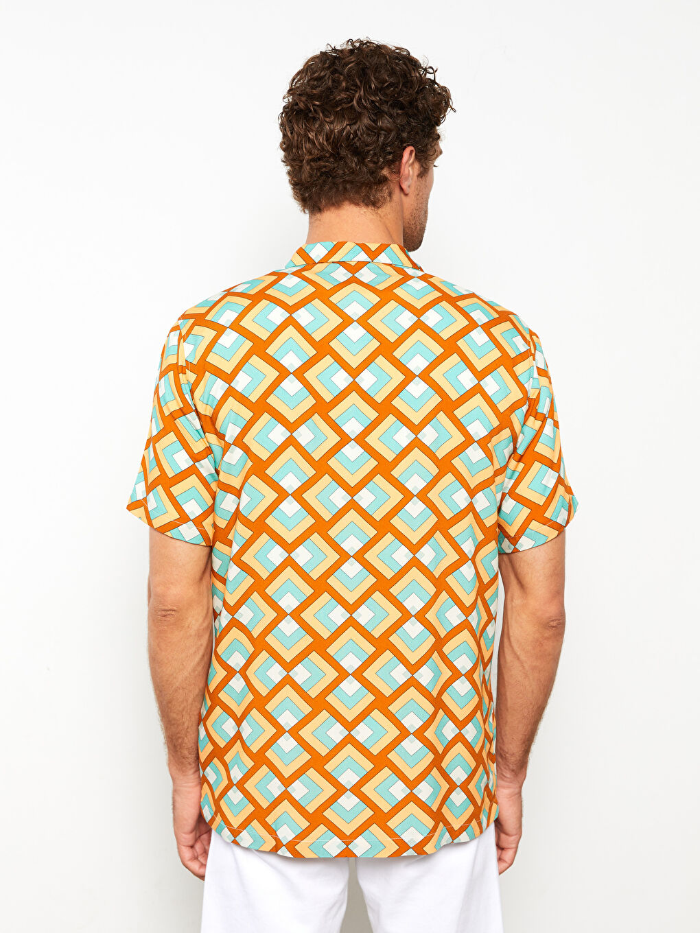 Karışık Regular Fit Kısa Kollu Desenli Viskon Erkek Gömlek-4