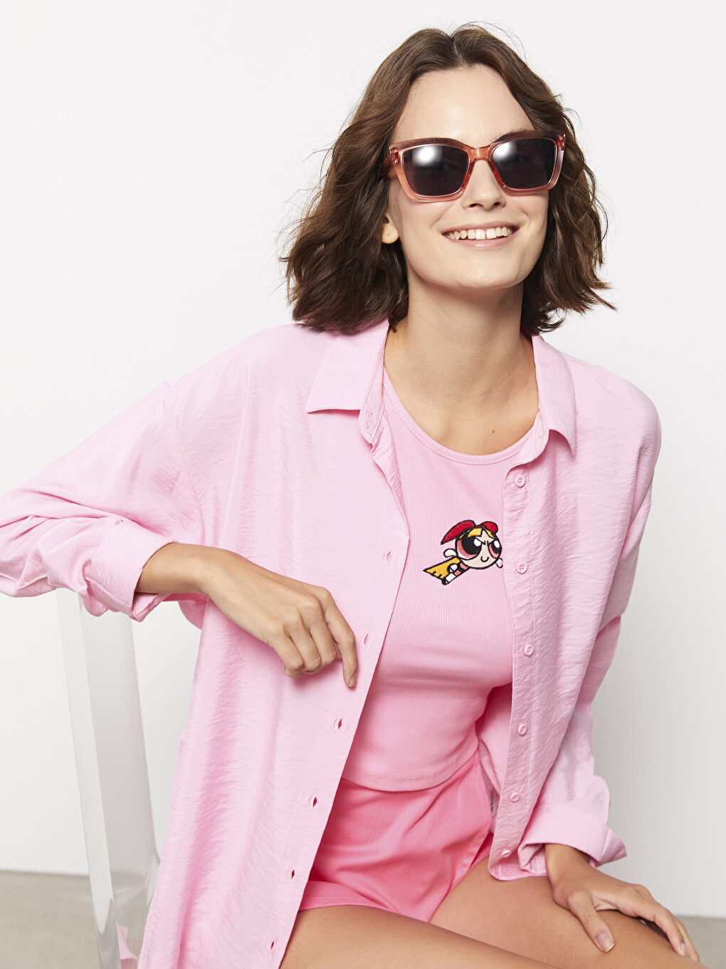 Pembe Önden Düğme Kapamalı Düz Uzun Kollu Kadın Gömlek