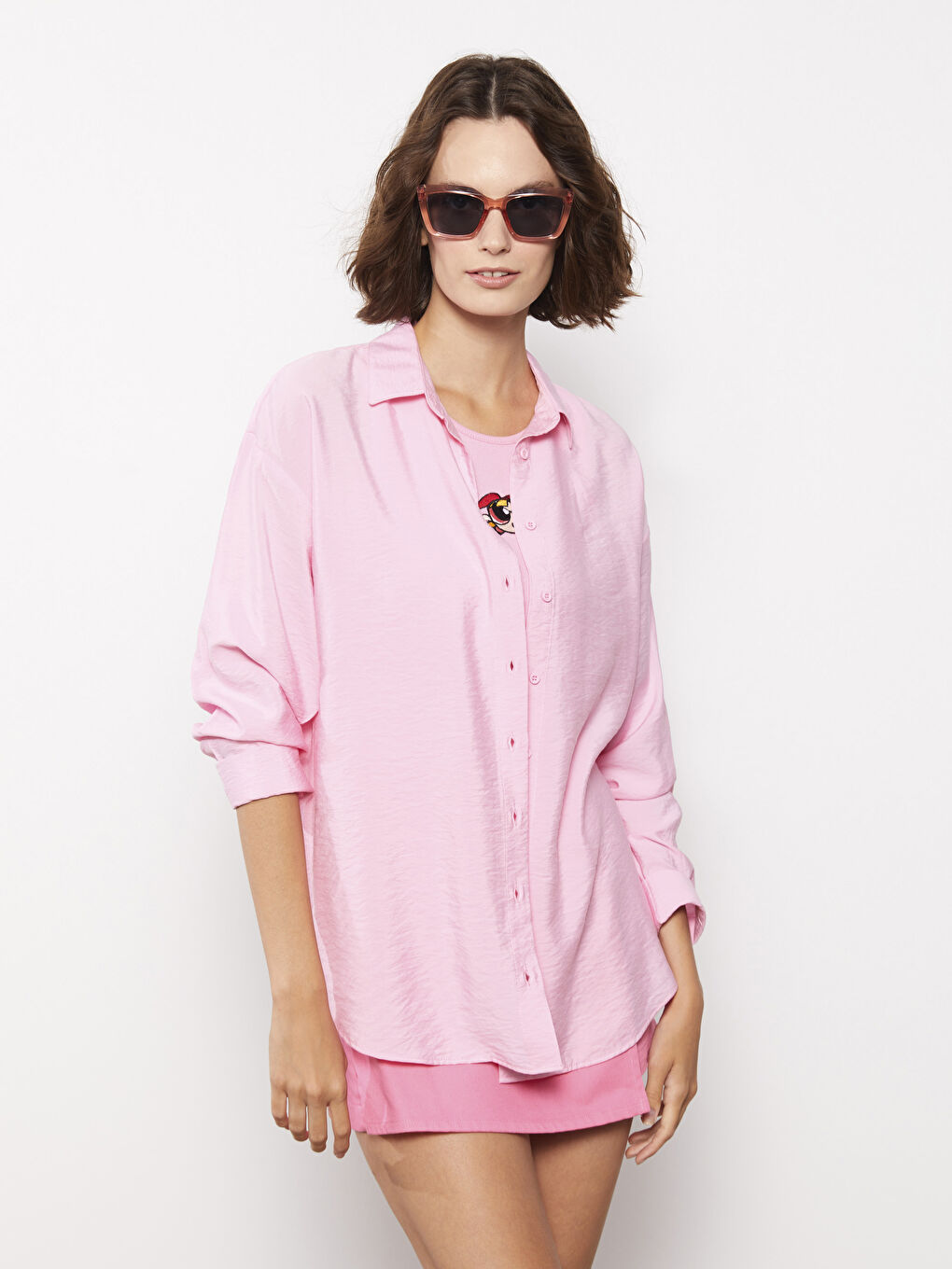 Pembe Önden Düğme Kapamalı Düz Uzun Kollu Kadın Gömlek-1