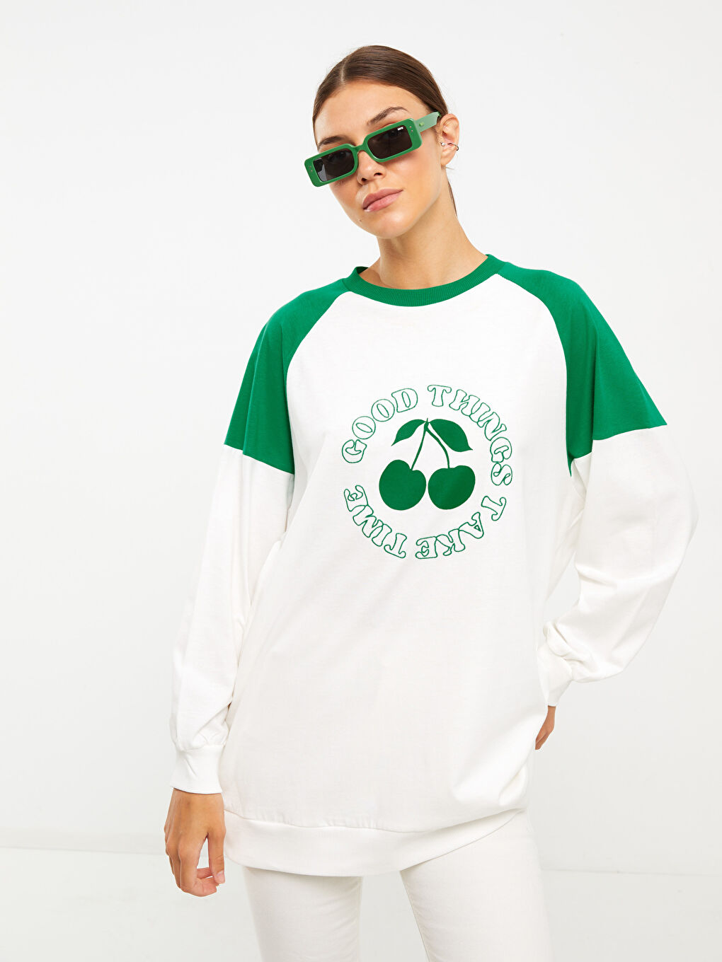 Ekru Bisiklet Yaka Baskılı Uzun Kollu Oversize Pamuklu Kadın Tunik