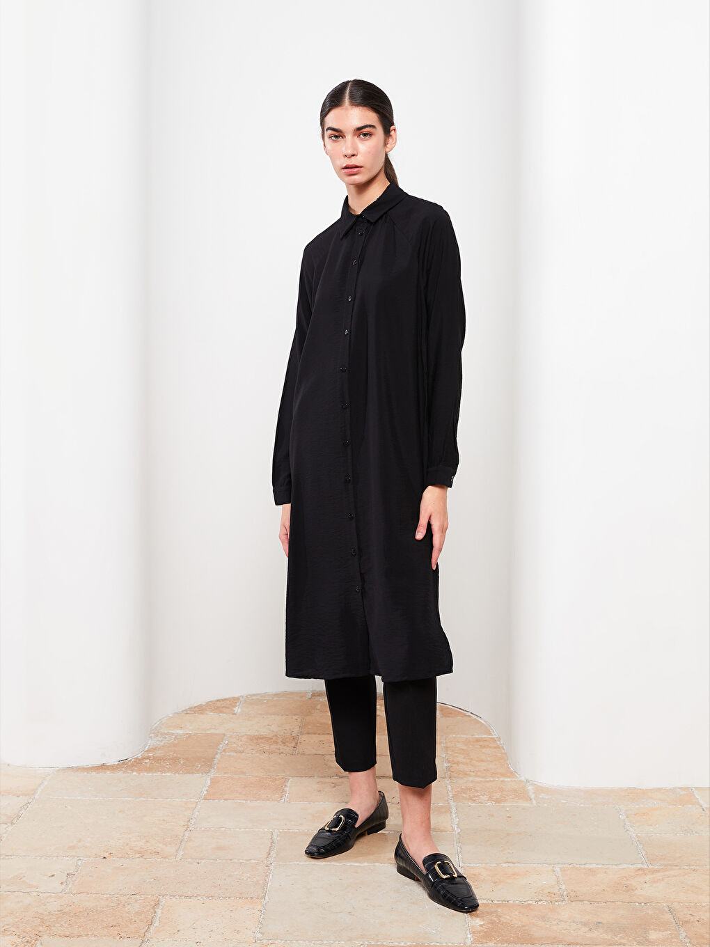 Siyah Düz Uzun Kollu Kadın Gömlek Tunik
