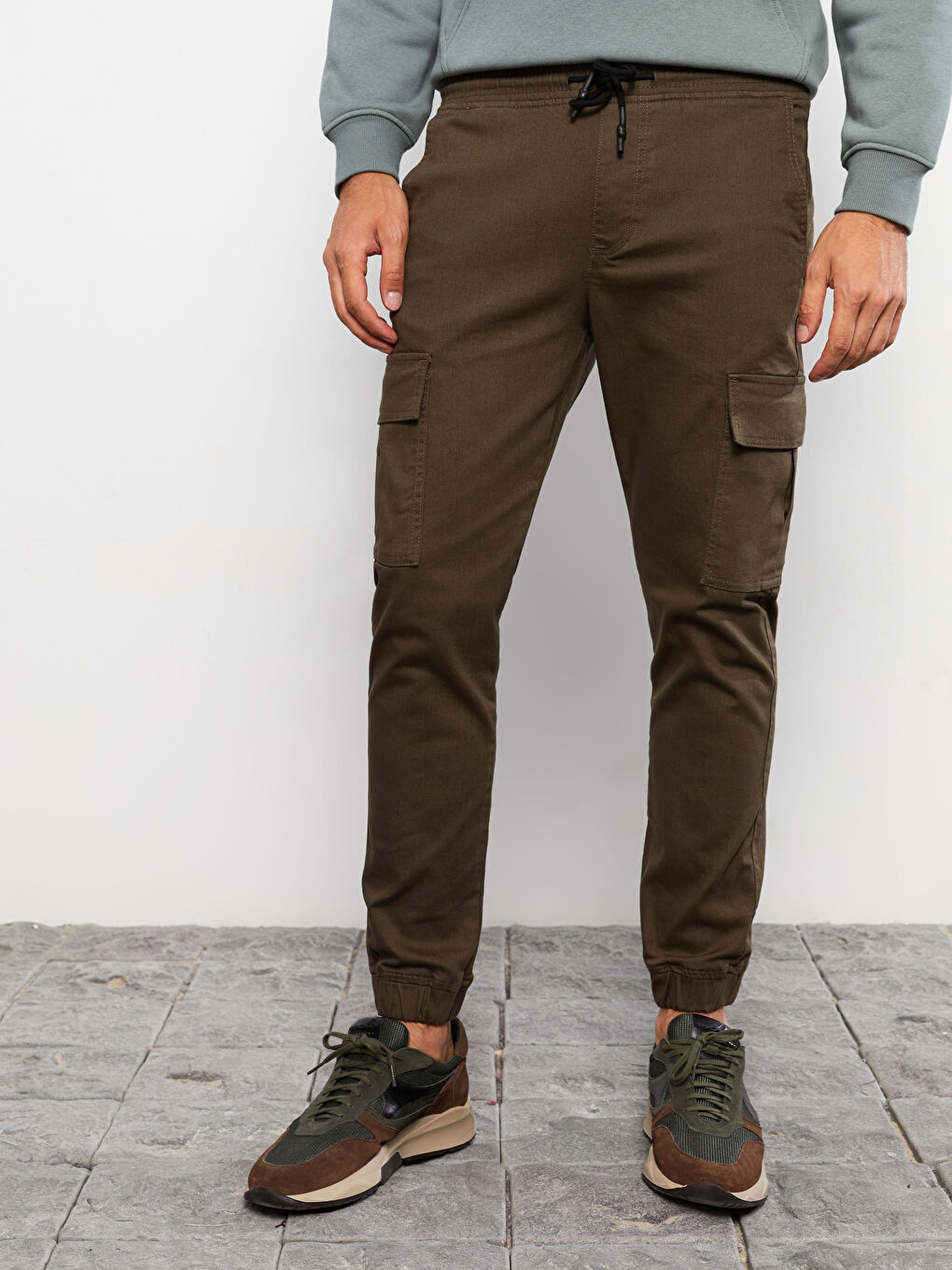 Slim Fit Twill Men's Jogger Trousers-2